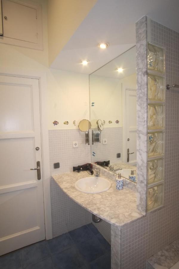 ברצלונה Lovely Apartment At Park Gueell מראה חיצוני תמונה